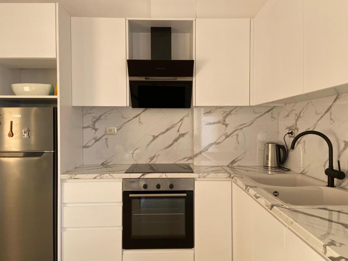 Nora Apartments Дуррес Экстерьер фото